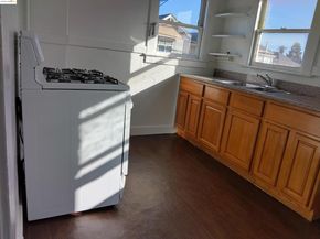 847 E 18th, Oakland CA 94606