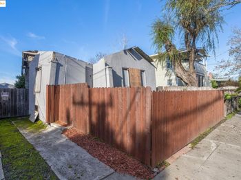 3032 Mabel St