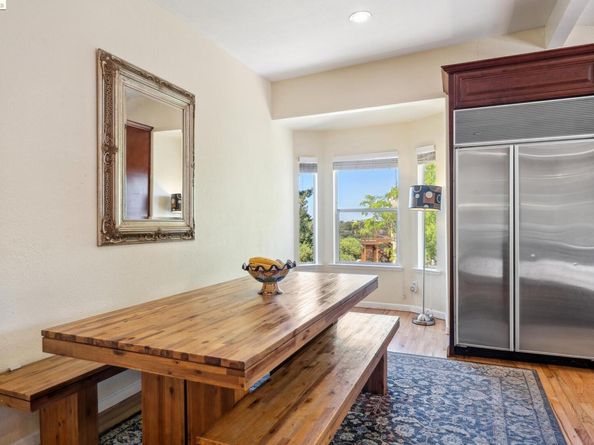 2335 Tunnel Rd, Oakland CA 94611