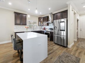 736 N P St, Livermore CA 94551
