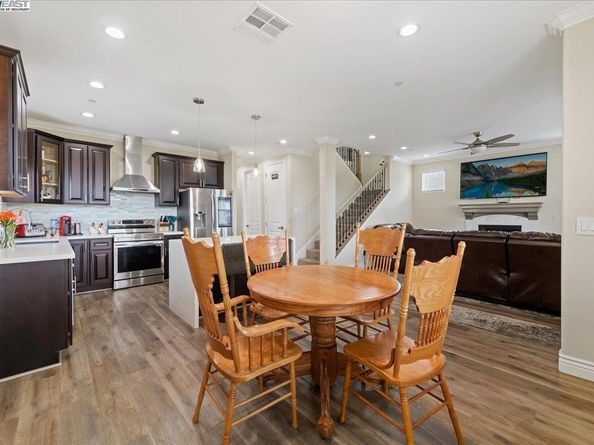 736 N P St, Livermore CA 94551