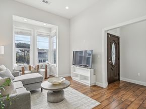 875 Wood St, Oakland CA 94607
