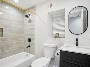 875 Wood St, Oakland CA 94607