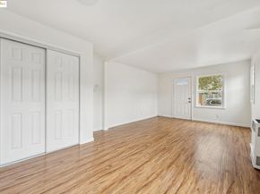 1226 Russell Street, Berkeley CA 94702
