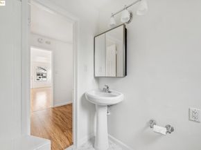 1226 Russell Street, Berkeley CA 94702