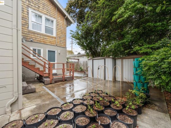1226 Russell Street, Berkeley CA 94702