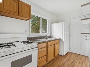 1226 Russell Street, Berkeley CA 94702