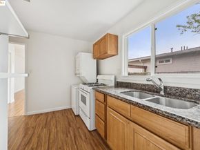 1226 Russell Street, Berkeley CA 94702