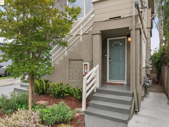 1226 Russell Street, Berkeley CA 94702