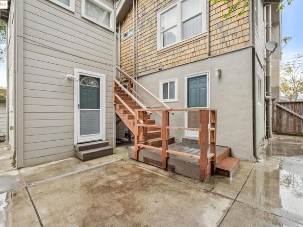 1226 Russell Street, Berkeley CA 94702