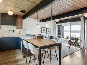 8156 Coach Dr, Oakland CA 94605