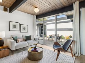 8156 Coach Dr, Oakland CA 94605