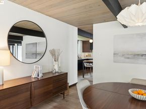 8156 Coach Dr, Oakland CA 94605