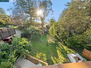 230 Fairlawn Dr, Berkeley CA 94708