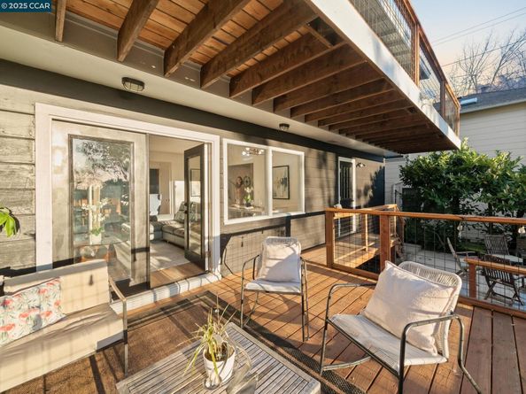 230 Fairlawn Dr, Berkeley CA 94708