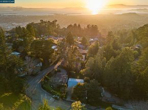230 Fairlawn Dr, Berkeley CA 94708