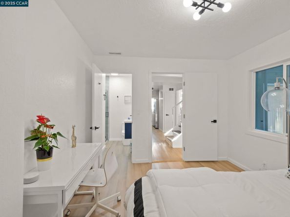 230 Fairlawn Dr, Berkeley CA 94708