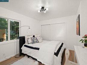 230 Fairlawn Dr, Berkeley CA 94708