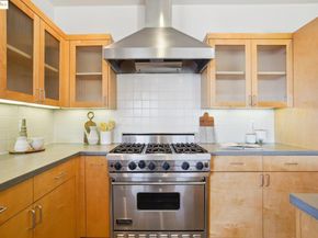 110 Gravatt Dr, Berkeley CA 94705