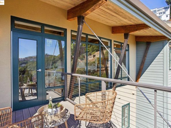 110 Gravatt Dr, Berkeley CA 94705