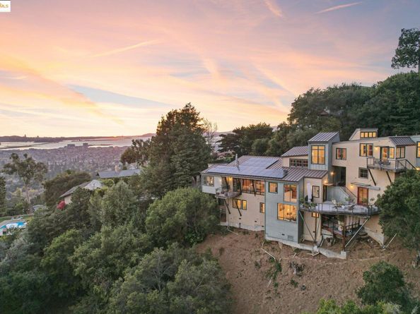 110 Gravatt Dr, Berkeley CA 94705