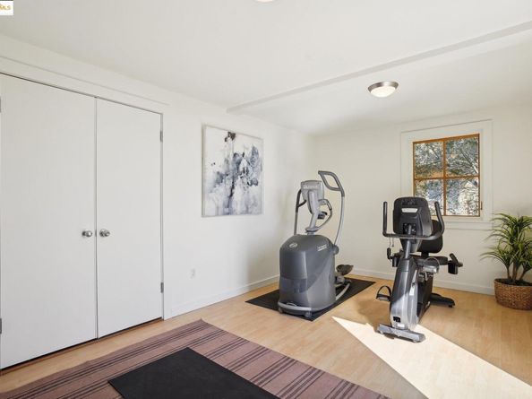 110 Gravatt Dr, Berkeley CA 94705