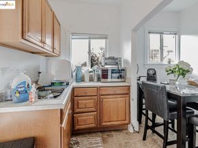 1205 Peralta Ave, Berkeley CA 94706