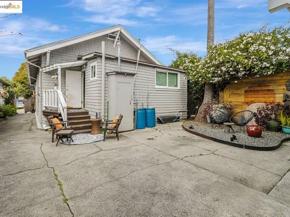 1205 Peralta Ave, Berkeley CA 94706