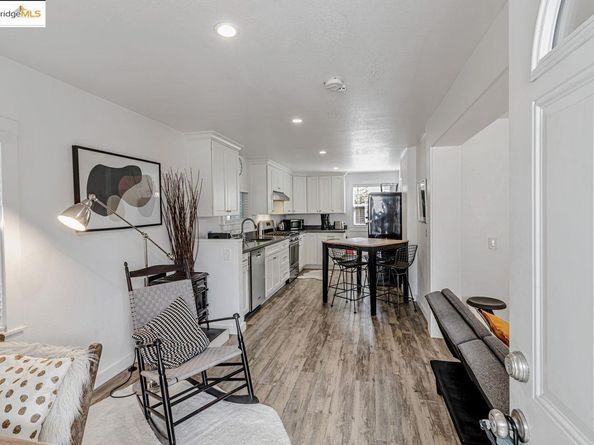 1205 Peralta Ave, Berkeley CA 94706