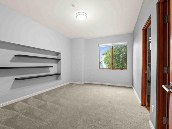 103 Diablo Dr, Oakland CA 94611