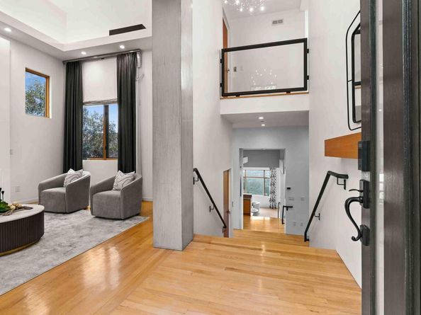 103 Diablo Dr, Oakland CA 94611