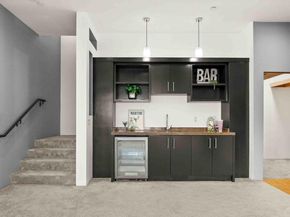 103 Diablo Dr, Oakland CA 94611