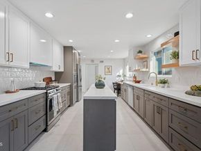 6043 Mary Ellen Avenue, Los Angeles CA 91401