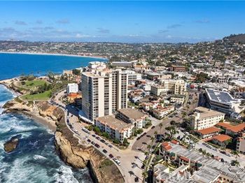 909 Coast Boulevard
