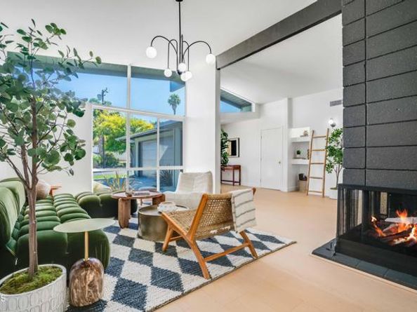 634 Bynner Drive, San Pedro (los Angeles) CA 90732