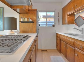 560 Neva Place, Los Angeles CA 90042