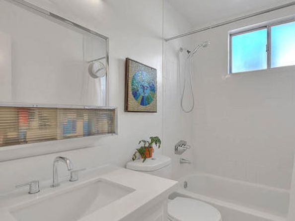 560 Neva Place, Los Angeles CA 90042