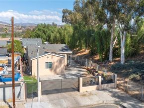 11602 Fellows Avenue, Pacoima (los Angeles) CA 91331