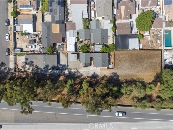 11602 Fellows Avenue, Pacoima (los Angeles) CA 91331