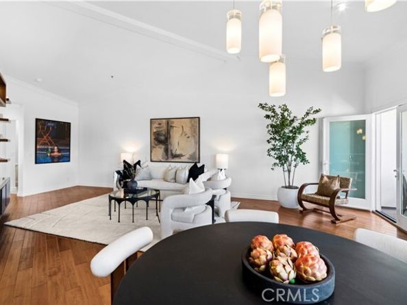 401 Seaward 6, Corona Del Mar (newport Beach) CA 92625