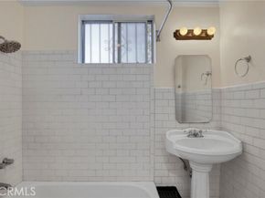 13150 Carl, Pacoima (los Angeles) CA 91331