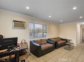 13150 Carl, Pacoima (los Angeles) CA 91331