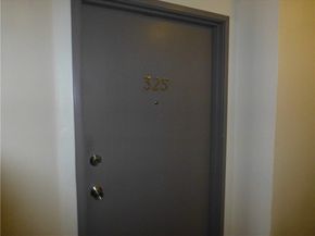 20253 Keswick Street 325, Winnetka (los Angeles) CA 91306