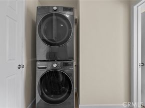 9559 Natick Avenue, North Hills (los Angeles) CA 91343