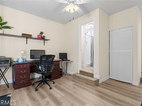 9559 Natick Avenue, North Hills (los Angeles) CA 91343