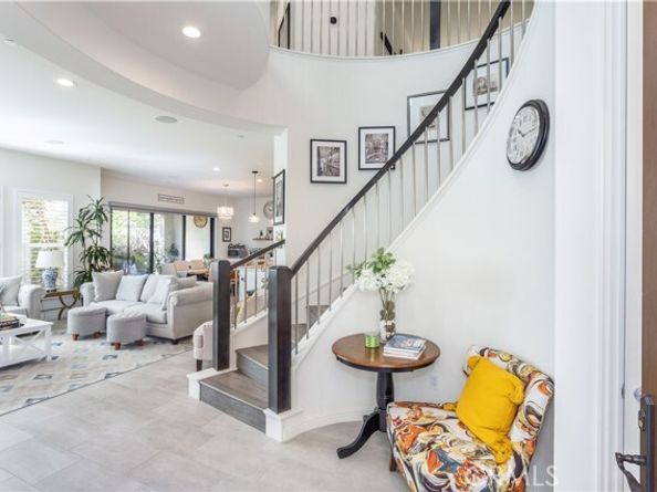 20742 Pine Cone Circle, Porter Ranch (los Angeles) CA 91326