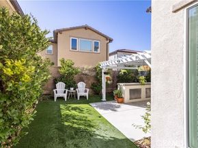 20742 Pine Cone Circle, Porter Ranch (los Angeles) CA 91326