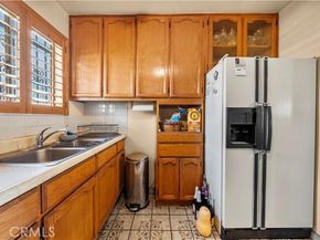 5658 Willowcrest Ave, North Hollywood (los Angeles) CA 91601