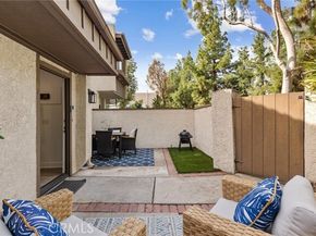 21500 Califa Street 184, Woodland Hills (los Angeles) CA 91367