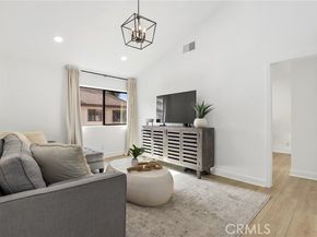 21500 Califa Street 184, Woodland Hills (los Angeles) CA 91367